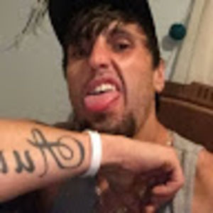 Meet your Posher, Ty